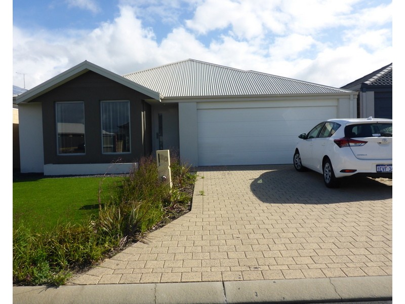 20 Minikin Drive, Aveley WA 6069