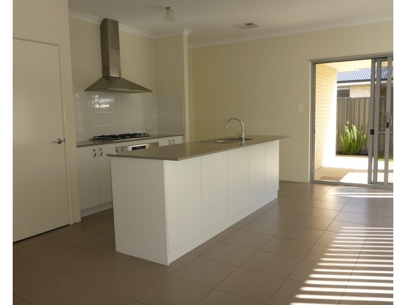 20 Minikin Drive, Aveley WA 6069