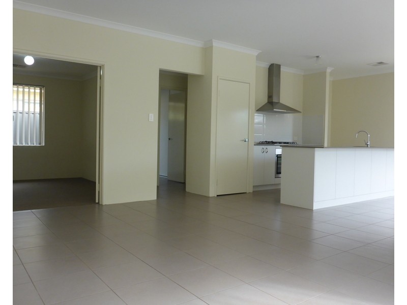 20 Minikin Drive, Aveley WA 6069