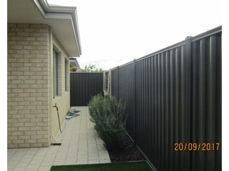 20 Minikin Drive, Aveley WA 6069