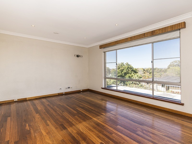 44 Carrick Street, Woodlands WA 6018