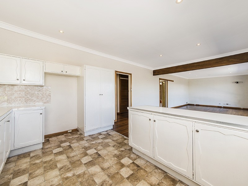 44 Carrick Street, Woodlands WA 6018