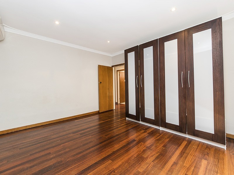 44 Carrick Street, Woodlands WA 6018