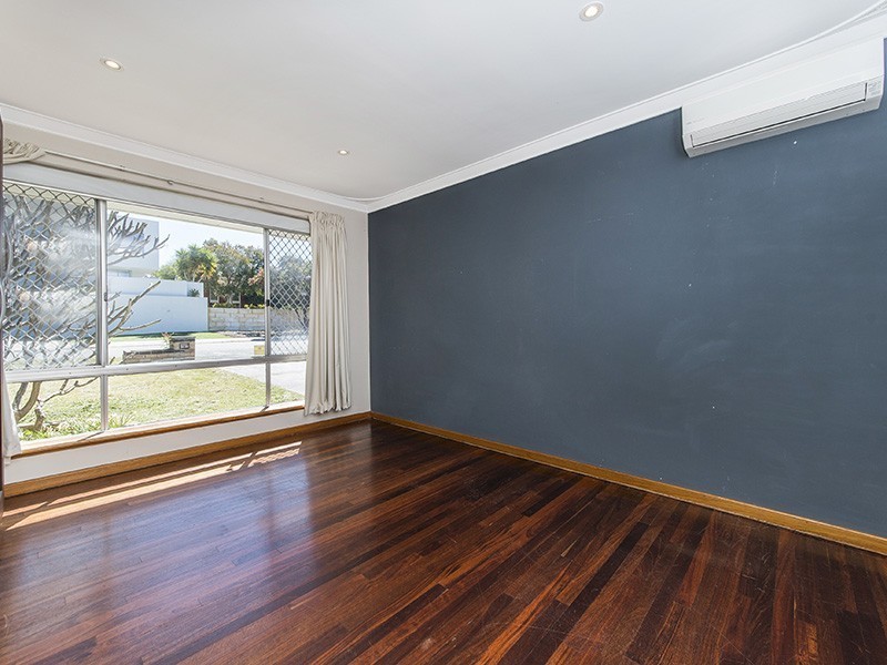 44 Carrick Street, Woodlands WA 6018