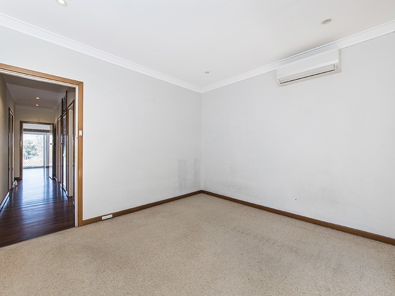 44 Carrick Street, Woodlands WA 6018