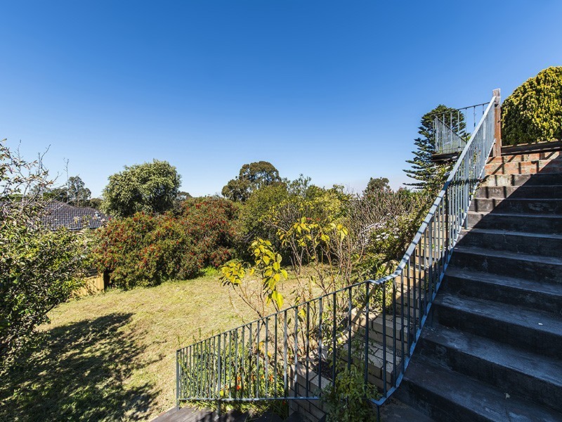 44 Carrick Street, Woodlands WA 6018