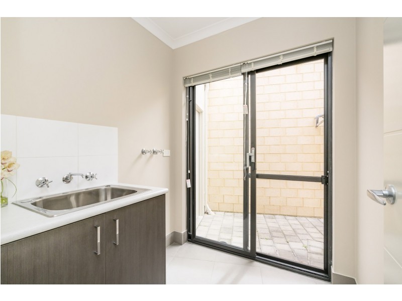 12B Muriel Avenue, Innaloo WA 6018