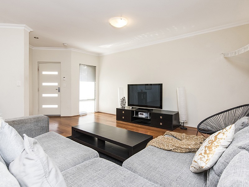 25B Eden Street, Innaloo WA 6018