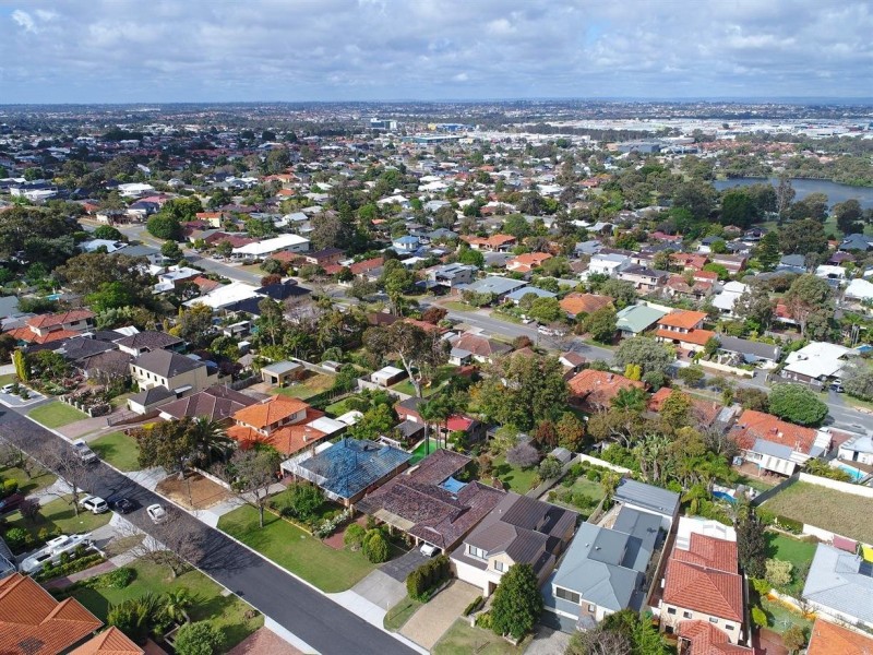 64 Alver Road, Doubleview WA 6018