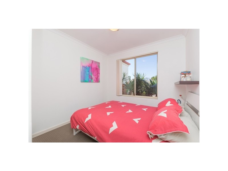 18A Eden Street, Innaloo WA 6018