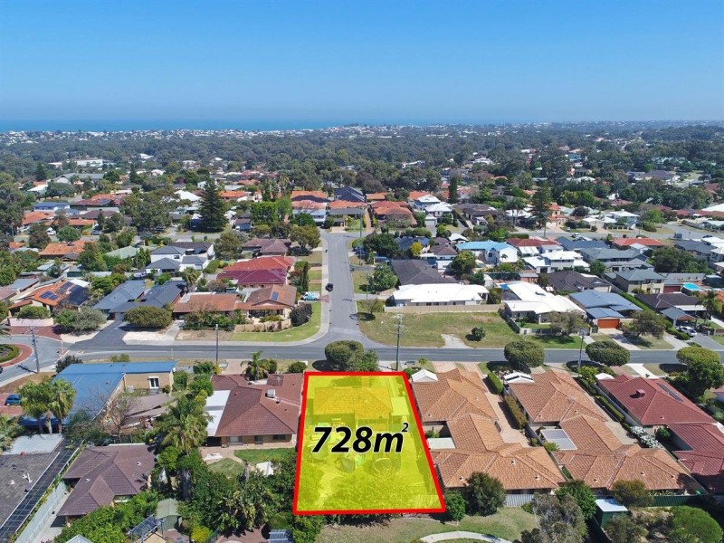 40 Burroughs Road, Karrinyup WA 6018