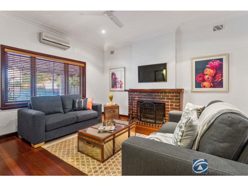 15 Lynton Street, Doubleview WA 6018