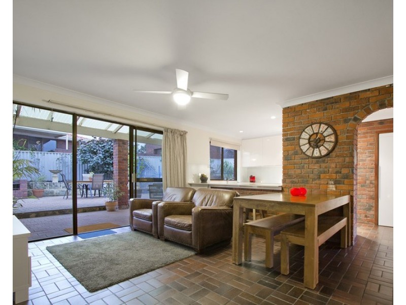 49 Milverton Avenue, Karrinyup WA 6018