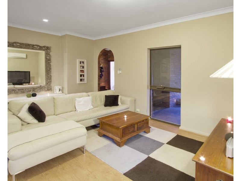 49 Milverton Avenue, Karrinyup WA 6018