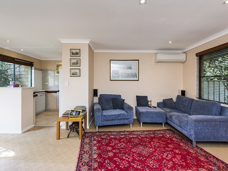 4/499 Karrinyup Road, Innaloo WA 6018