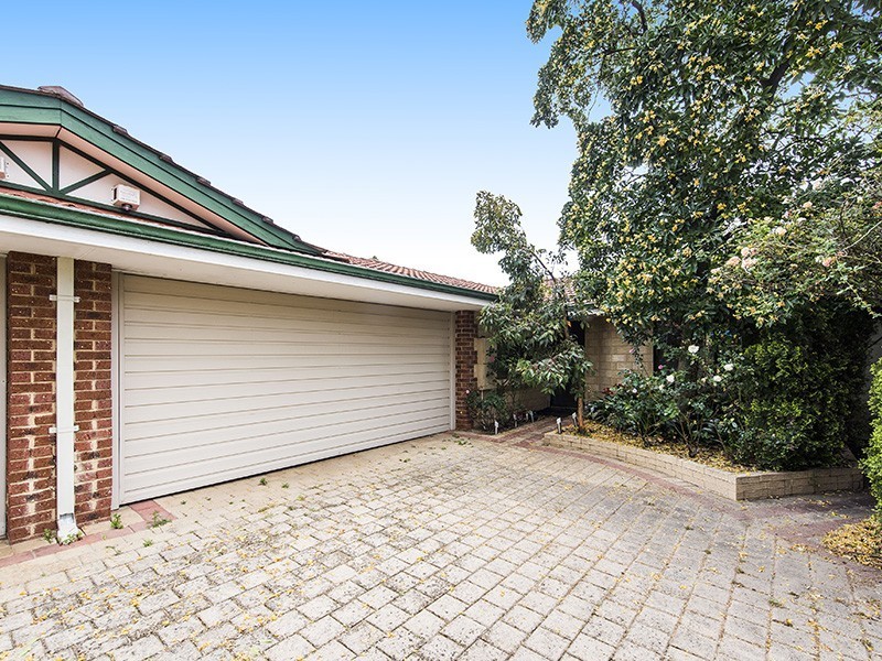 4/499 Karrinyup Road, Innaloo WA 6018