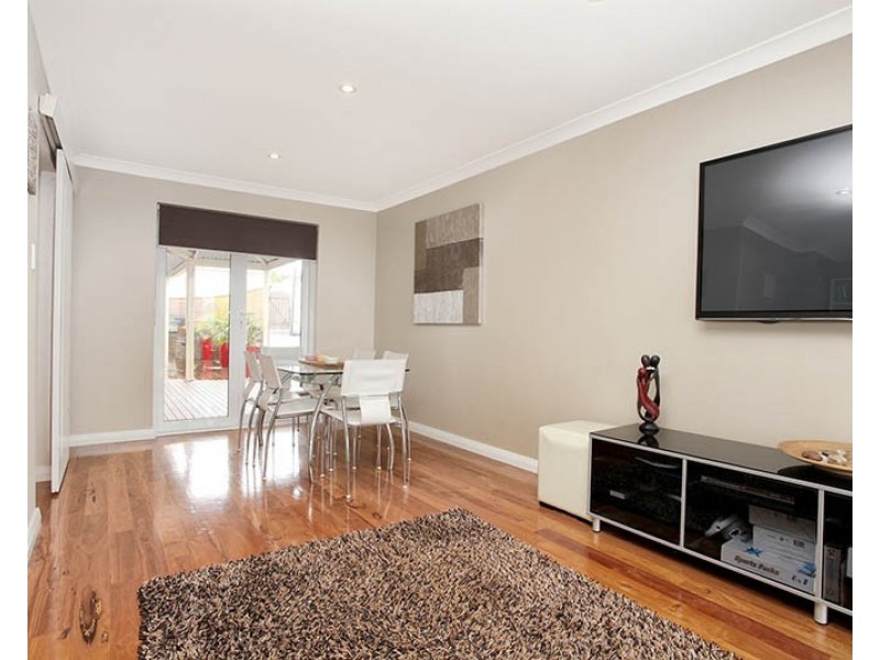 28 Kallaroo Place, Kallaroo WA 6025