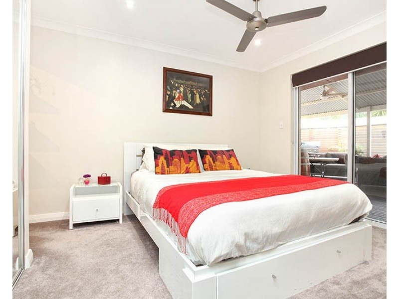 28 Kallaroo Place, Kallaroo WA 6025