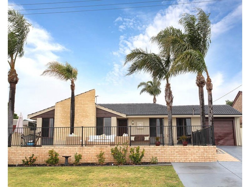 28 Kallaroo Place, Kallaroo WA 6025