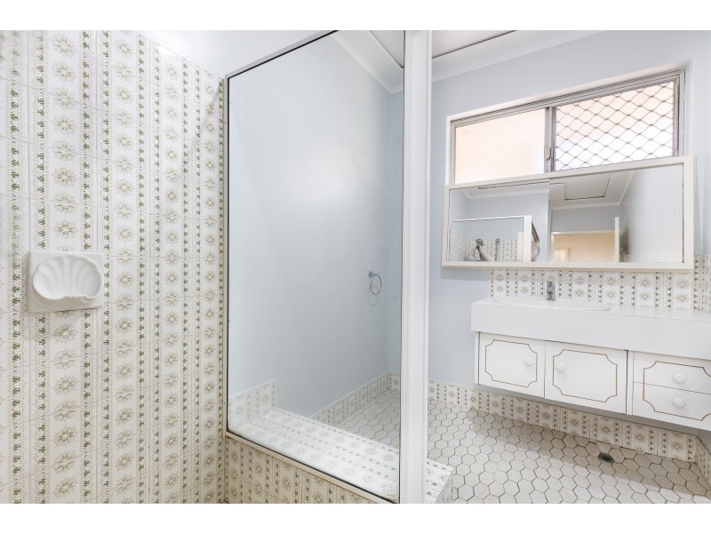 57 Milverton Avenue, Karrinyup WA 6018