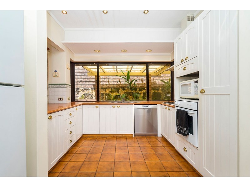 48 Doriot Way, Carine WA 6020