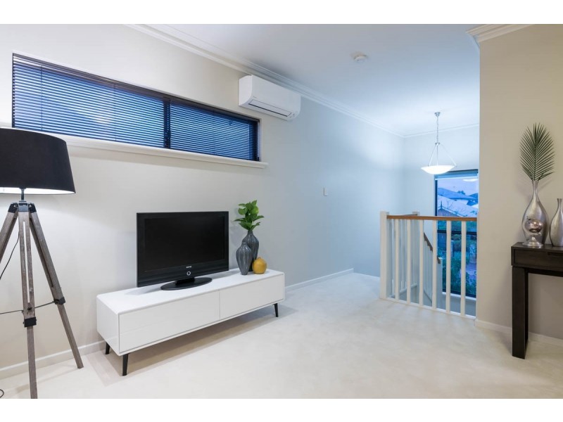 3 Lassia Walk, Stirling WA 6021