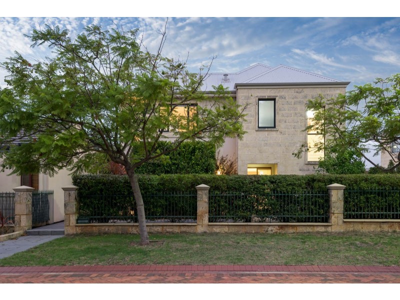 3 Lassia Walk, Stirling WA 6021