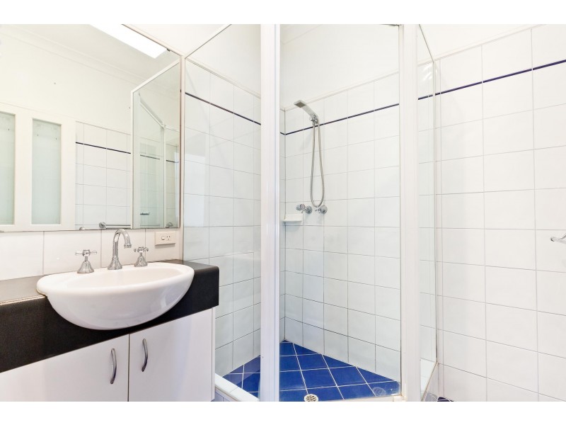 23 Gwelup Street, Karrinyup WA 6018
