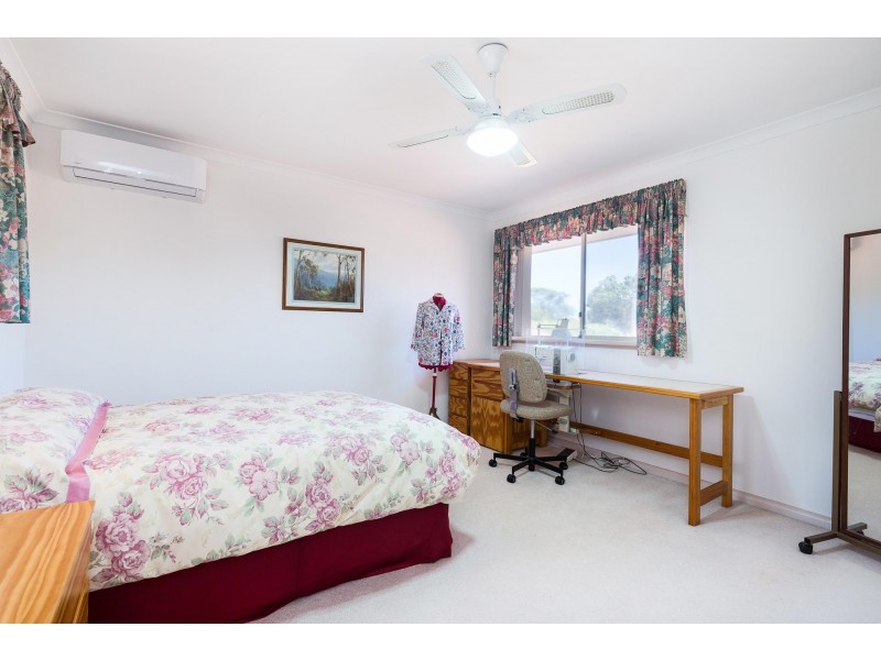 15 Jackson Avenue, Karrinyup WA 6018