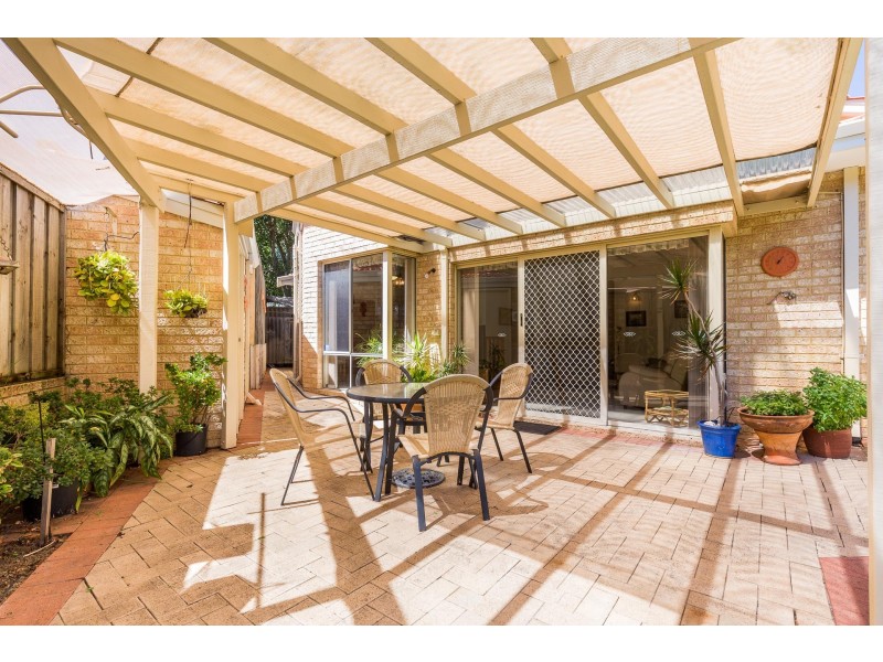 15 Jackson Avenue, Karrinyup WA 6018