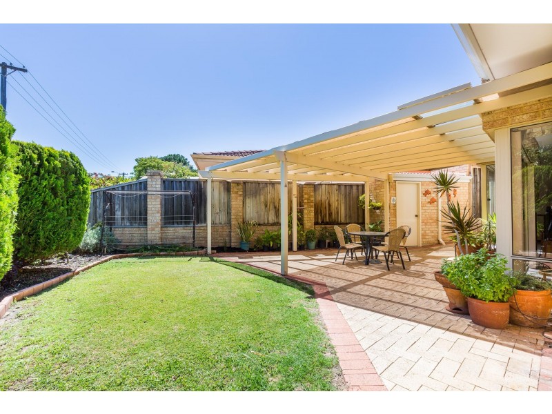 15 Jackson Avenue, Karrinyup WA 6018