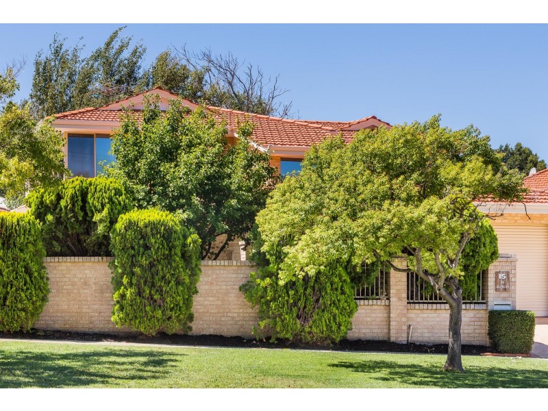 15 Jackson Avenue, Karrinyup WA 6018