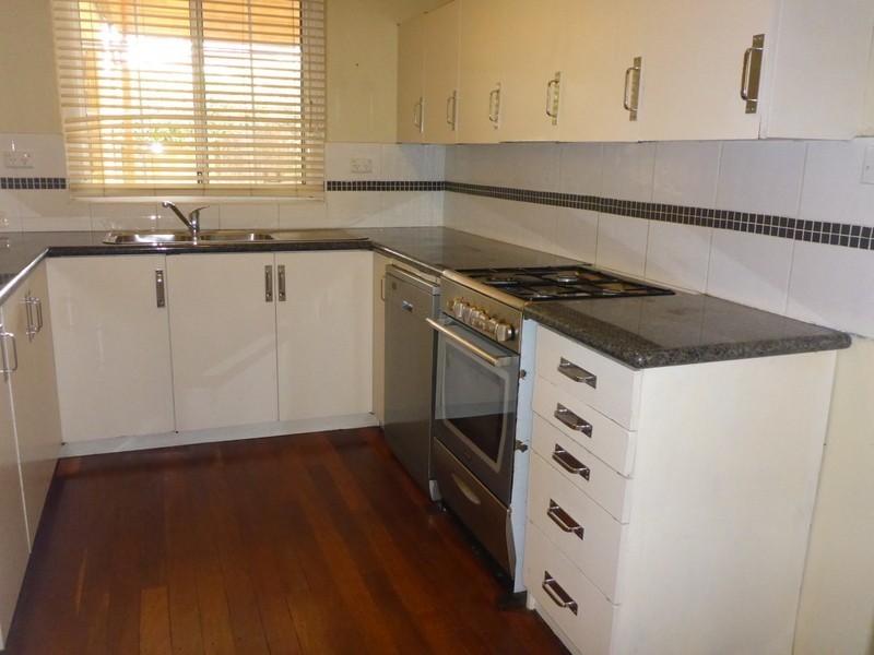 34 Norma Road, Alfred Cove WA 6154