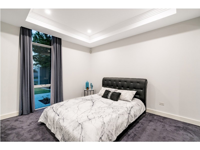 18 Clubb Street, Karrinyup WA 6018