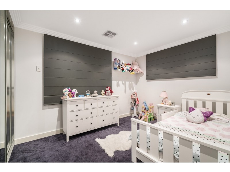 18 Clubb Street, Karrinyup WA 6018