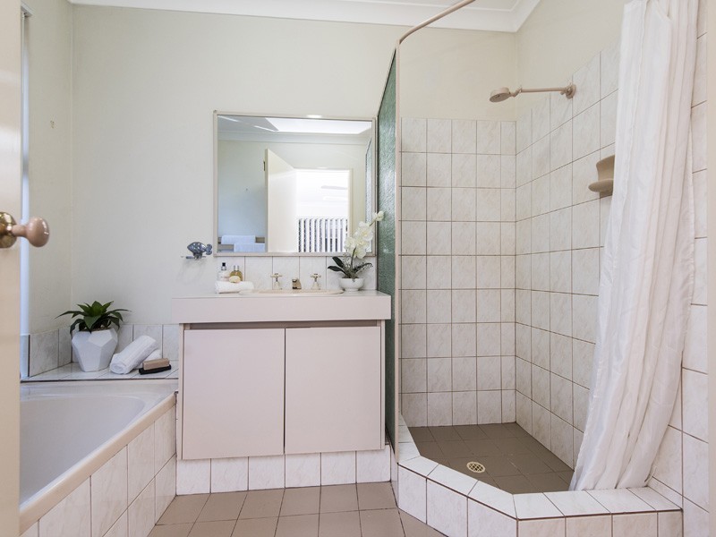 138A Odin Road, Innaloo WA 6018