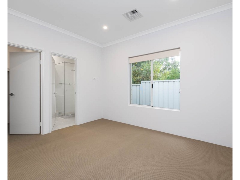 42C Albemarle Street, Doubleview WA 6018