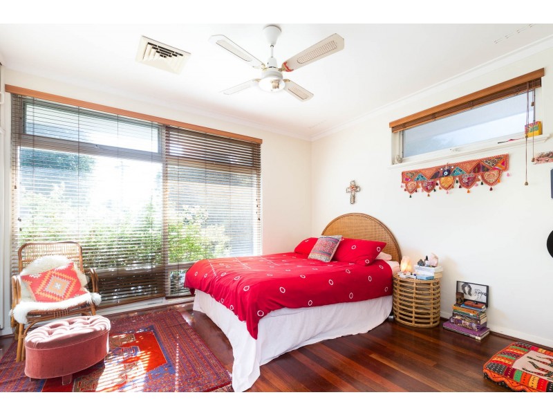 6 Wincanton Road, Karrinyup WA 6018