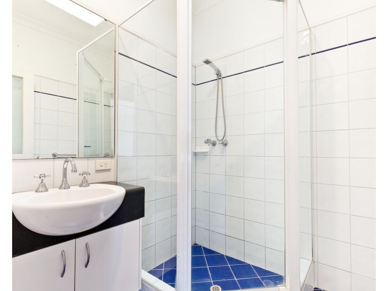 23 Gwelup Street, Karrinyup WA 6018