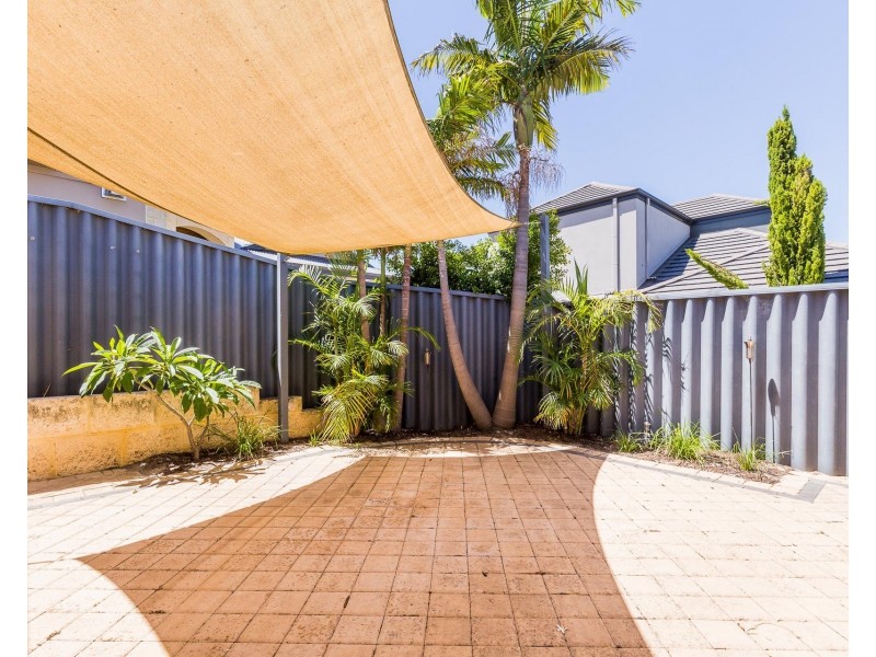 23 Gwelup Street, Karrinyup WA 6018