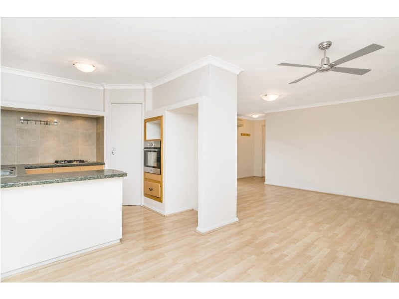 3/1 Berkeley Avenue, Nollamara WA 6061