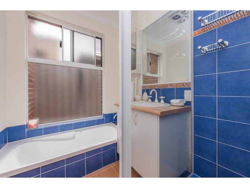 56 Dongara Street, Innaloo WA 6018