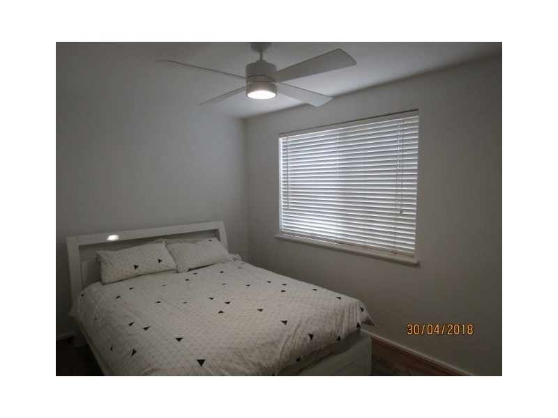 4/268 Holbeck Street, Doubleview WA 6018