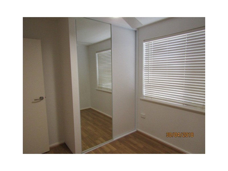 4/268 Holbeck Street, Doubleview WA 6018