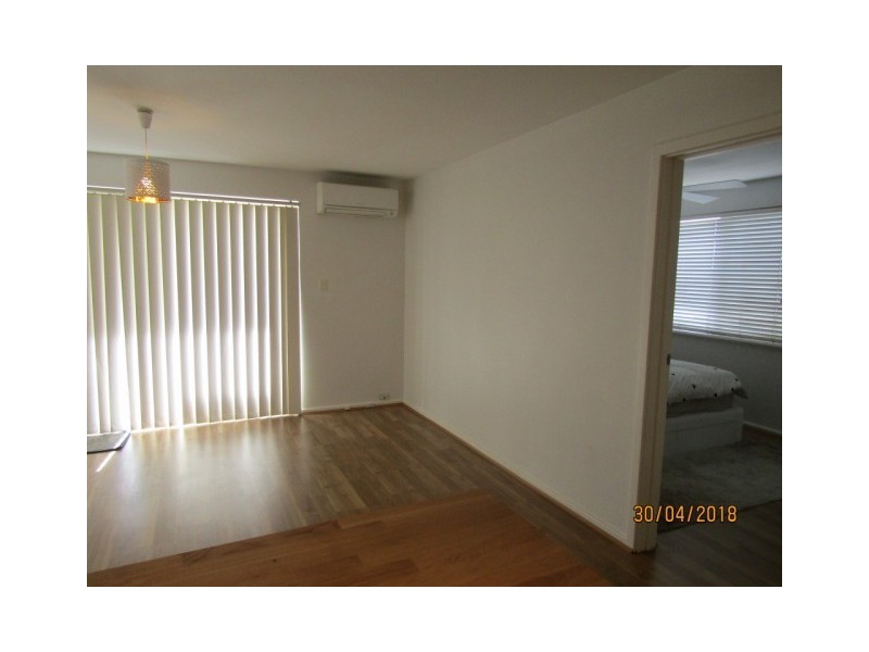 4/268 Holbeck Street, Doubleview WA 6018