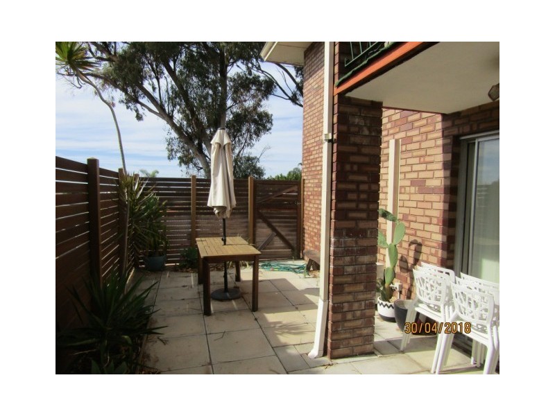 4/268 Holbeck Street, Doubleview WA 6018