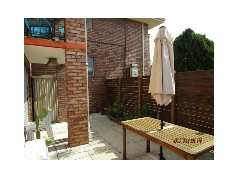 4/268 Holbeck Street, Doubleview WA 6018