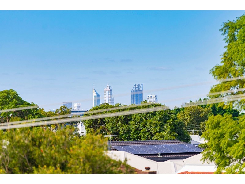 28B Marian Street, Innaloo WA 6018