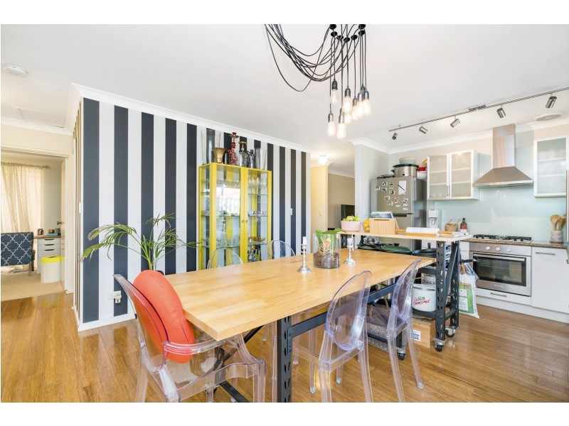 4/3 Muriel Avenue, Woodlands WA 6018