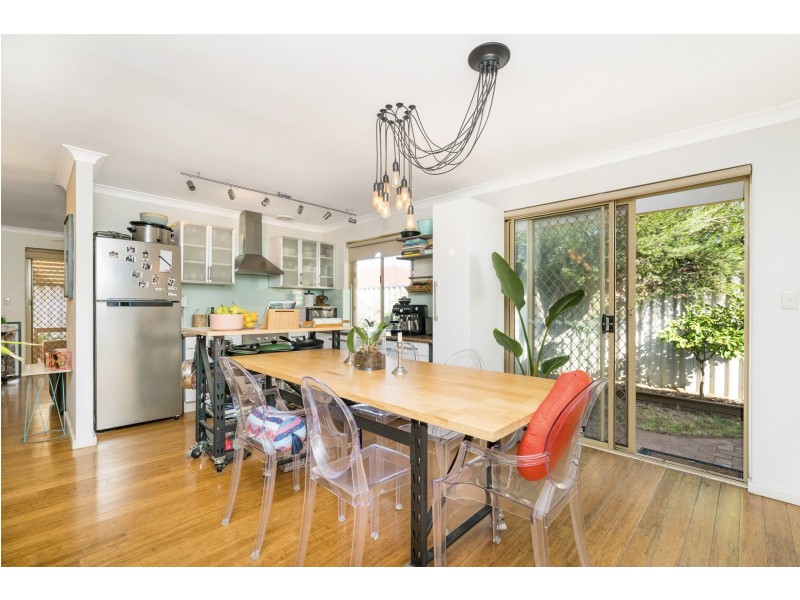 4/3 Muriel Avenue, Woodlands WA 6018